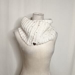 Betsey Johnson Infinity Scarf Knit White Metallic Beads Heart Logo Winter Cozy